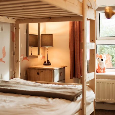 Cosy, Coastal Cottage In Snowdonia Харлех Экстерьер фото